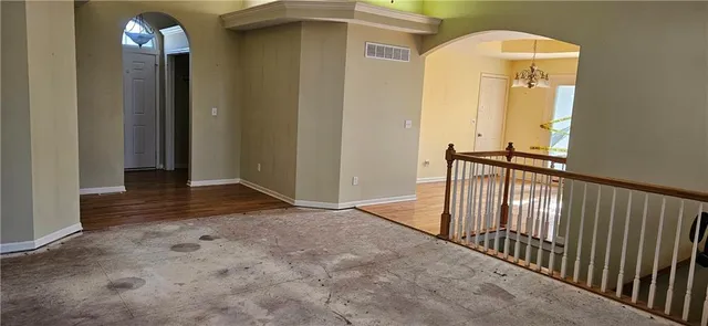 $300,000 | 414 Eagle Glen Drive, Raymore, MO 64083