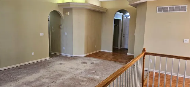 $300,000 | 414 Eagle Glen Drive, Raymore, MO 64083