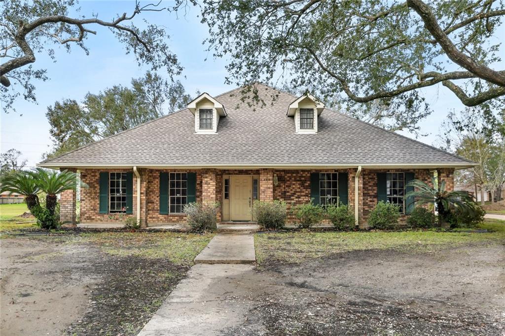 347 Somerset Road Laplace, LA 70068 - Photo 1 of 15 Gallery Image 1