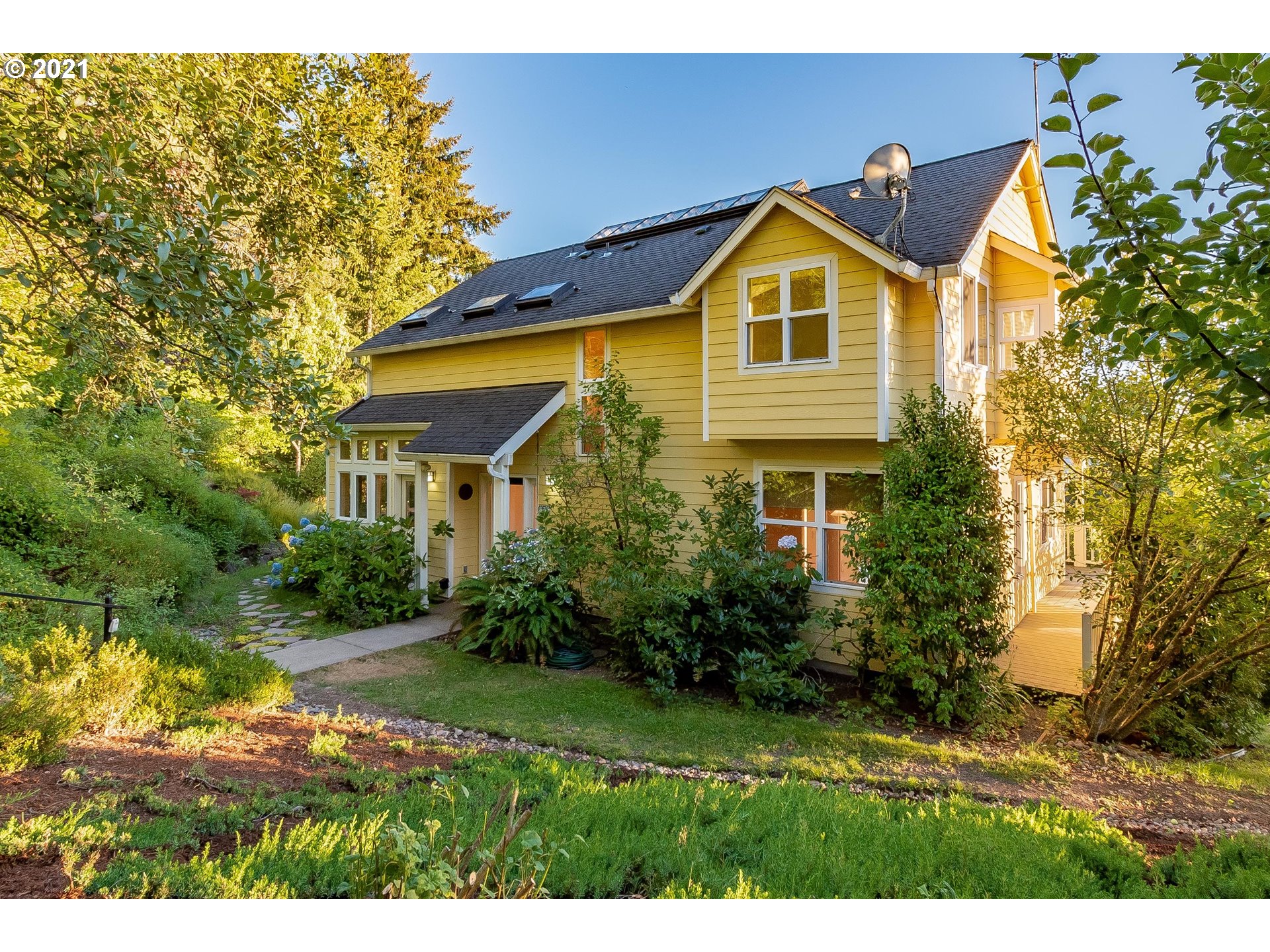 875 Taylor Road Kalama, WA 98625 - Photo 1 of 32 Gallery Image 1
