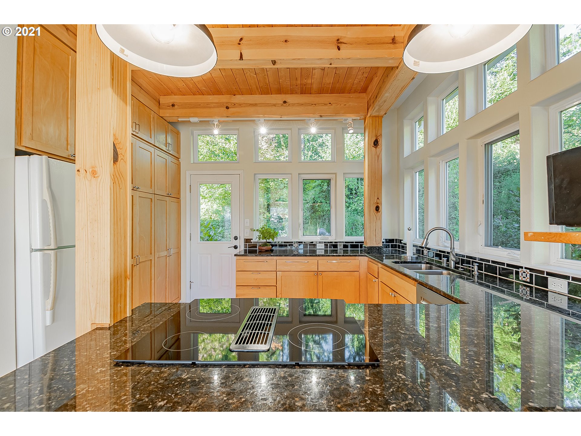 875 Taylor Road Kalama, WA 98625 - Photo 11 of 32 Gallery Image 11