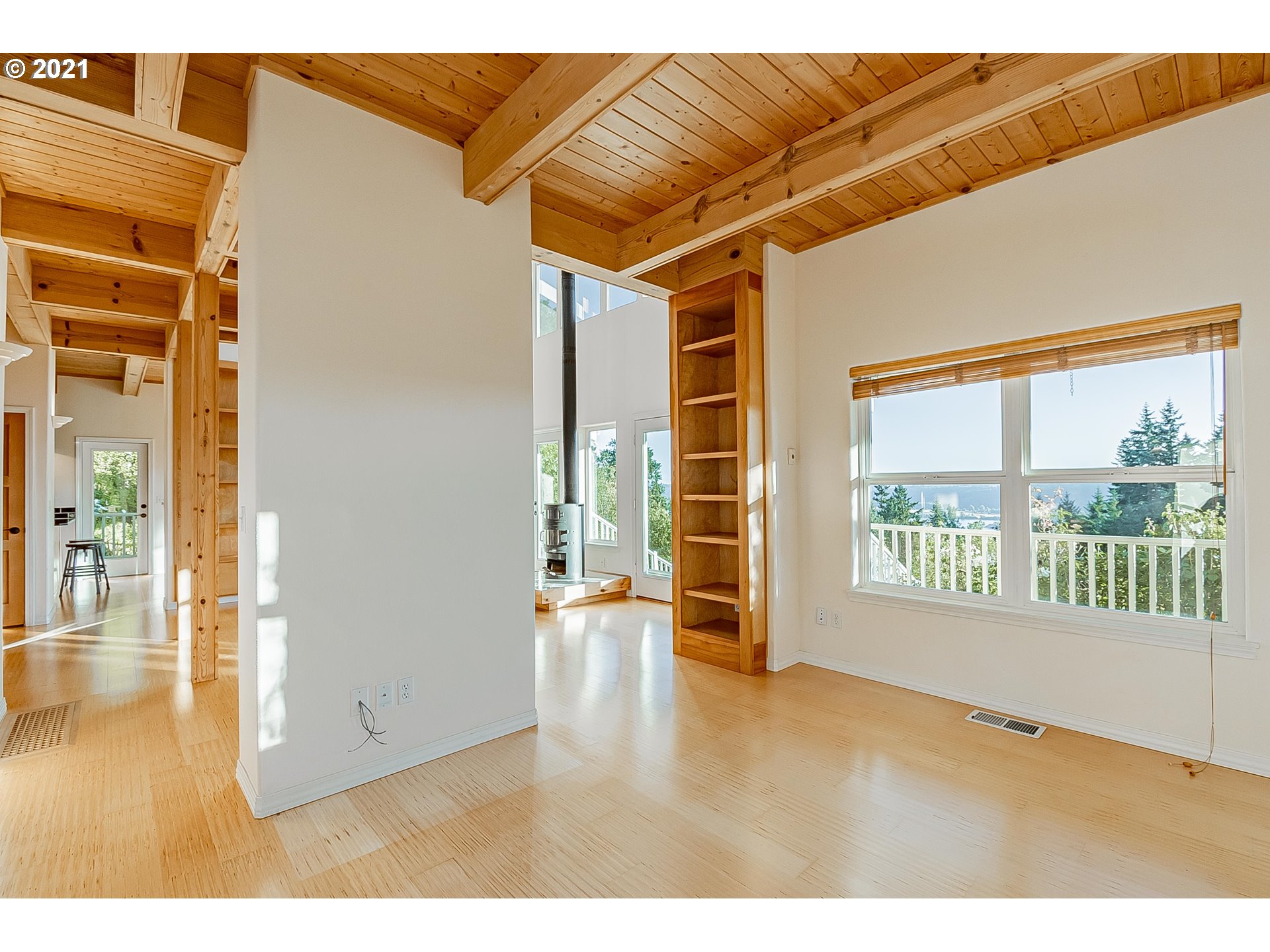 875 Taylor Road Kalama, WA 98625 - Photo 12 of 32 Gallery Image 12