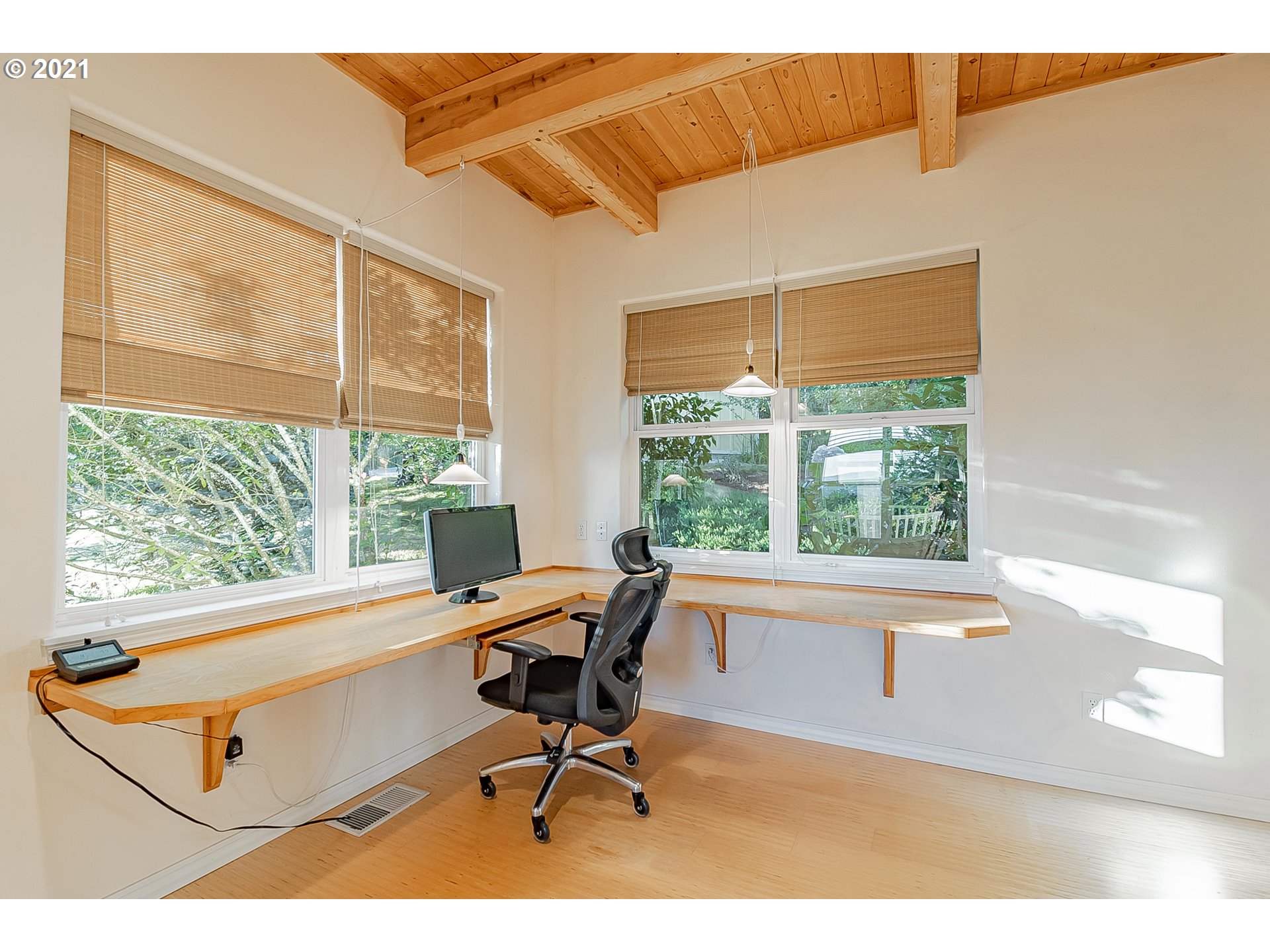 875 Taylor Road Kalama, WA 98625 - Photo 14 of 32 Gallery Image 14