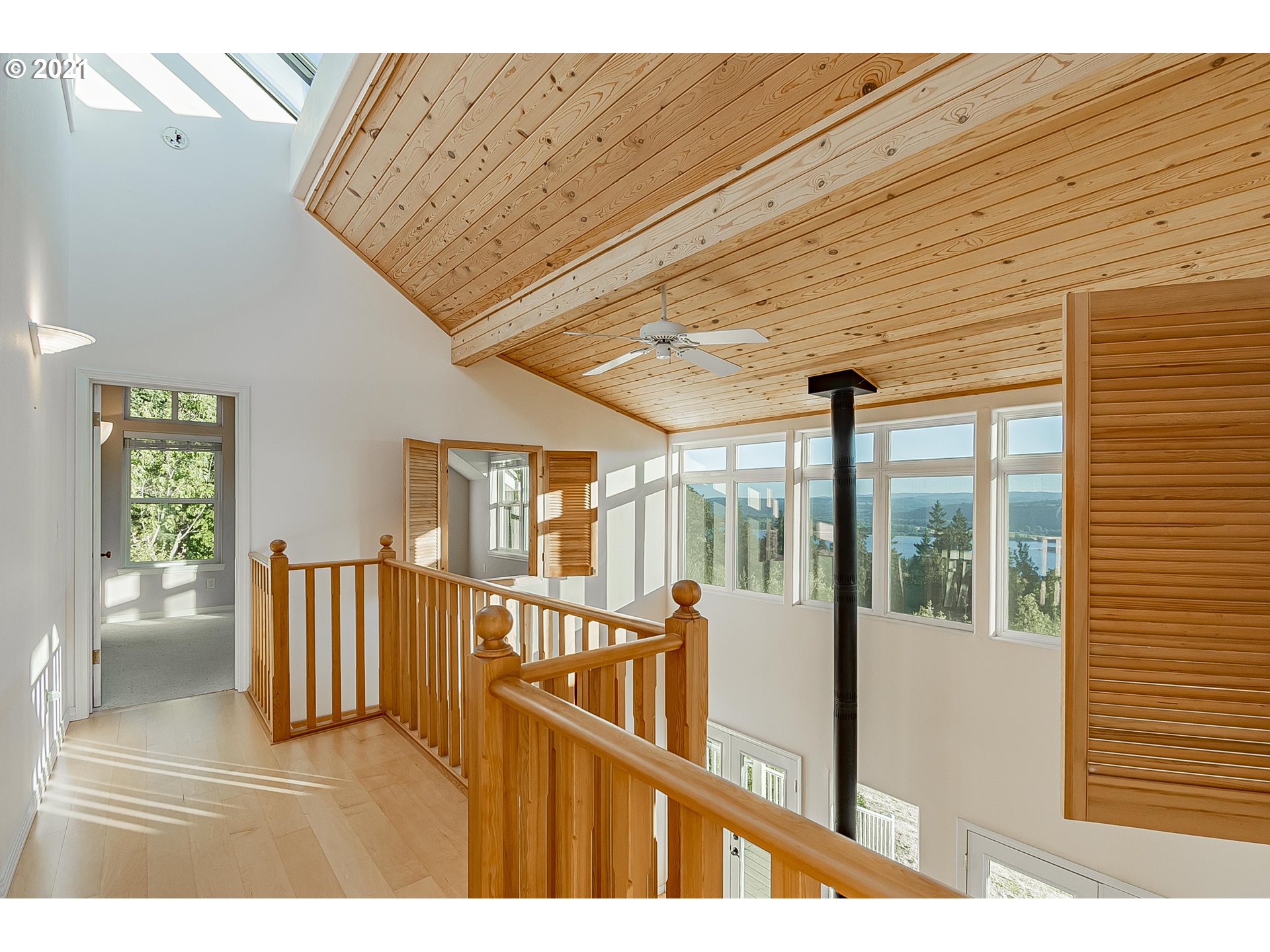 875 Taylor Road Kalama, WA 98625 - Photo 18 of 32 Gallery Image 18