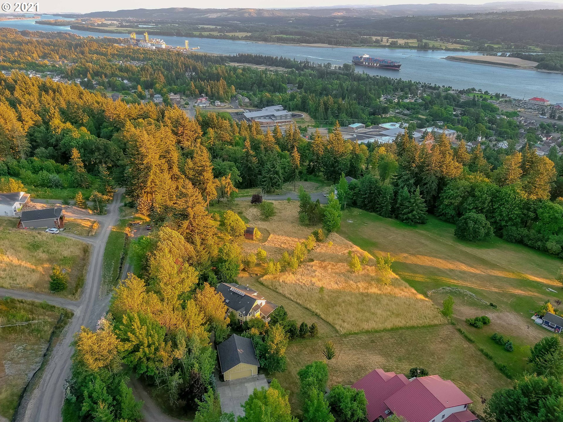 875 Taylor Road Kalama, WA 98625 - Photo 3 of 32 Gallery Image 3