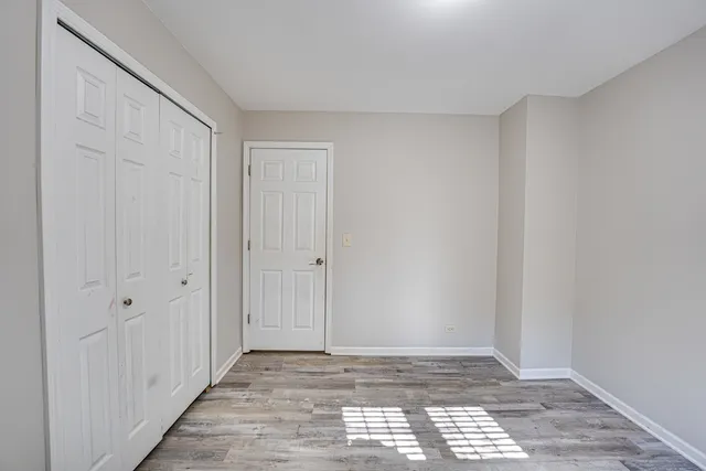 $2,500 | 965 Chelsea Lane, Aurora, IL 60504