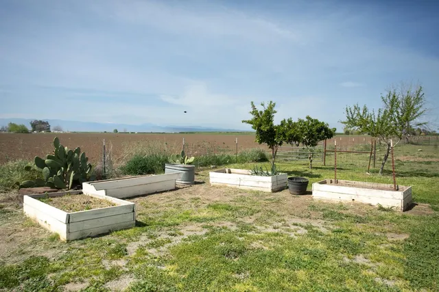 $574,000 | 5621 Hankins Road, Williams, CA 95987