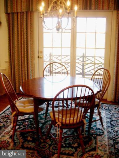 Spacious Kitchen eating area opens to deck!