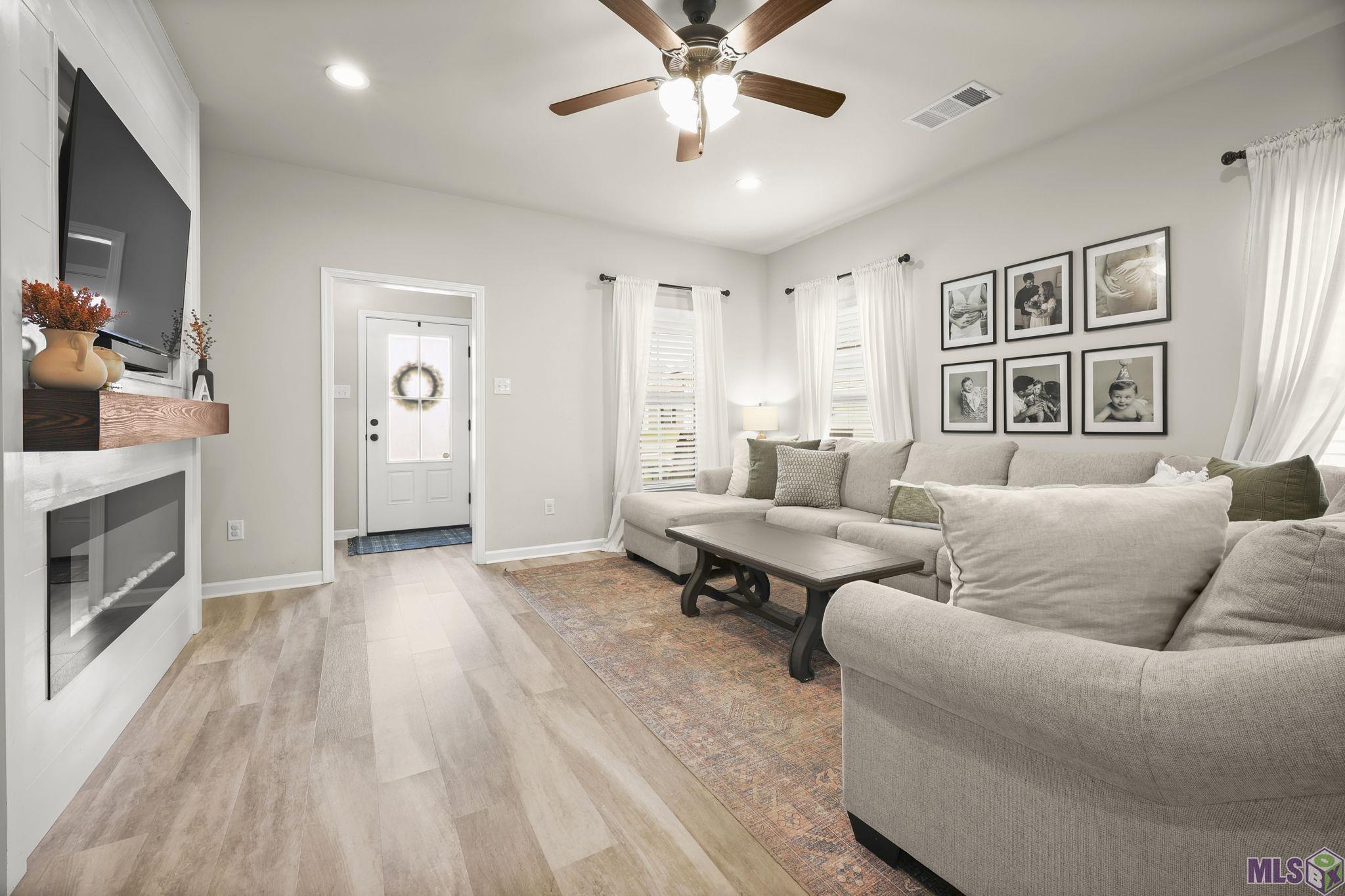 23419 Ruger Drive Denham Springs, LA 70726 - Photo 3 of 22