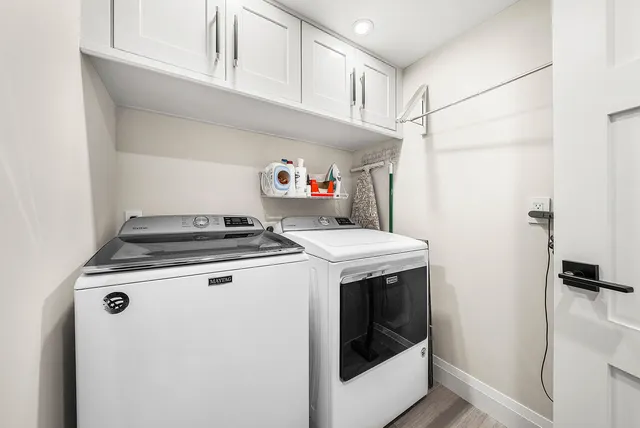 a view of washer and dryer