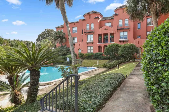 $300,000 | 2007 East Gadsden Street, Unit 105, Pensacola, FL 32501