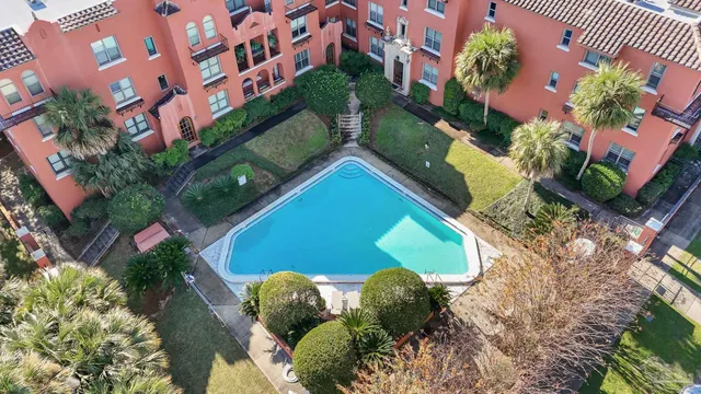 $300,000 | 2007 East Gadsden Street, Unit 105, Pensacola, FL 32501