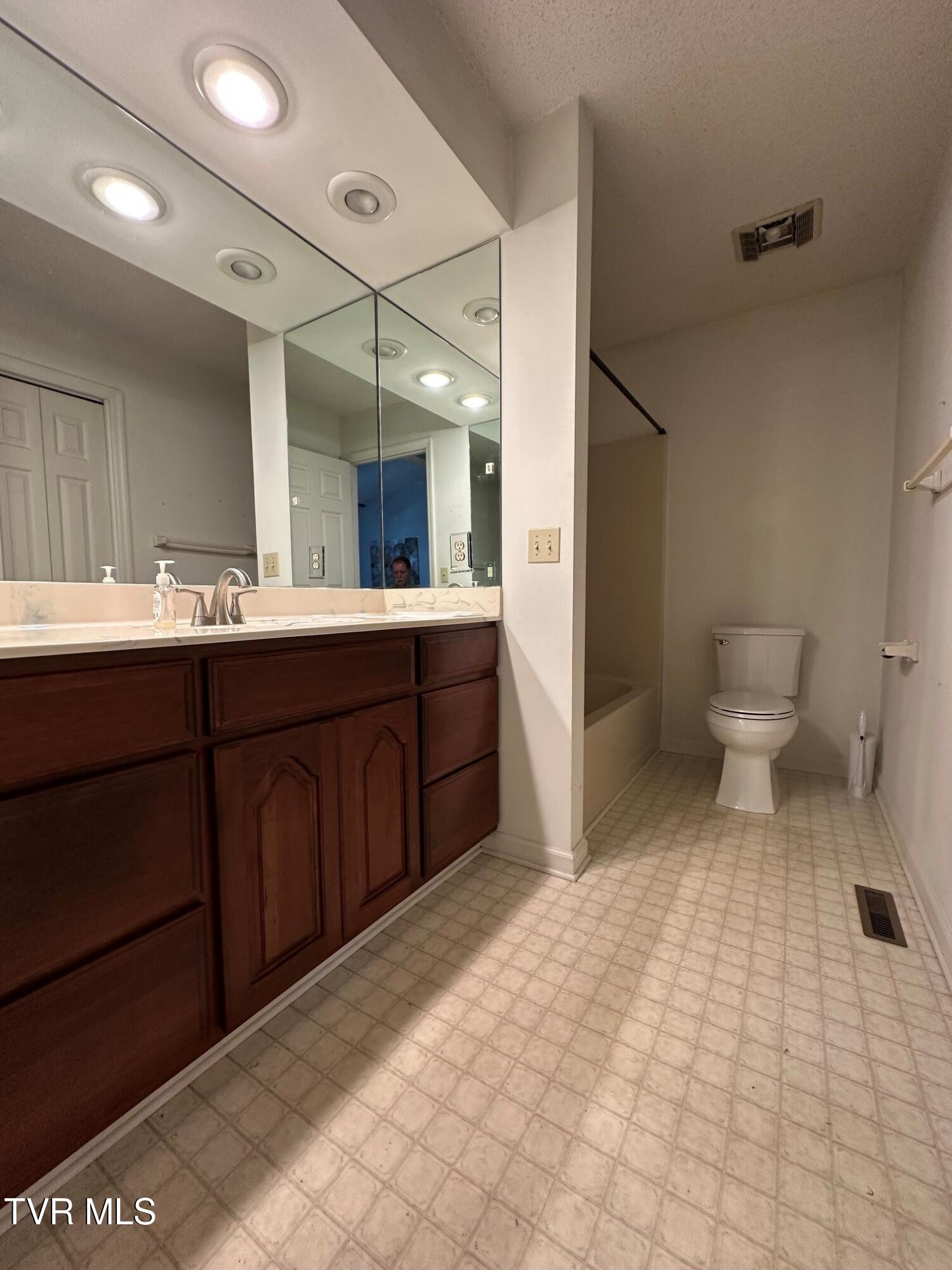 179 Timber Ridge Road Bristol, VA 24201 - Photo 15 of 15 BTH3