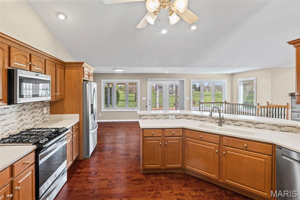 9 Fawn Valley Drive Moro, IL 62067 - Photo 18 of 64