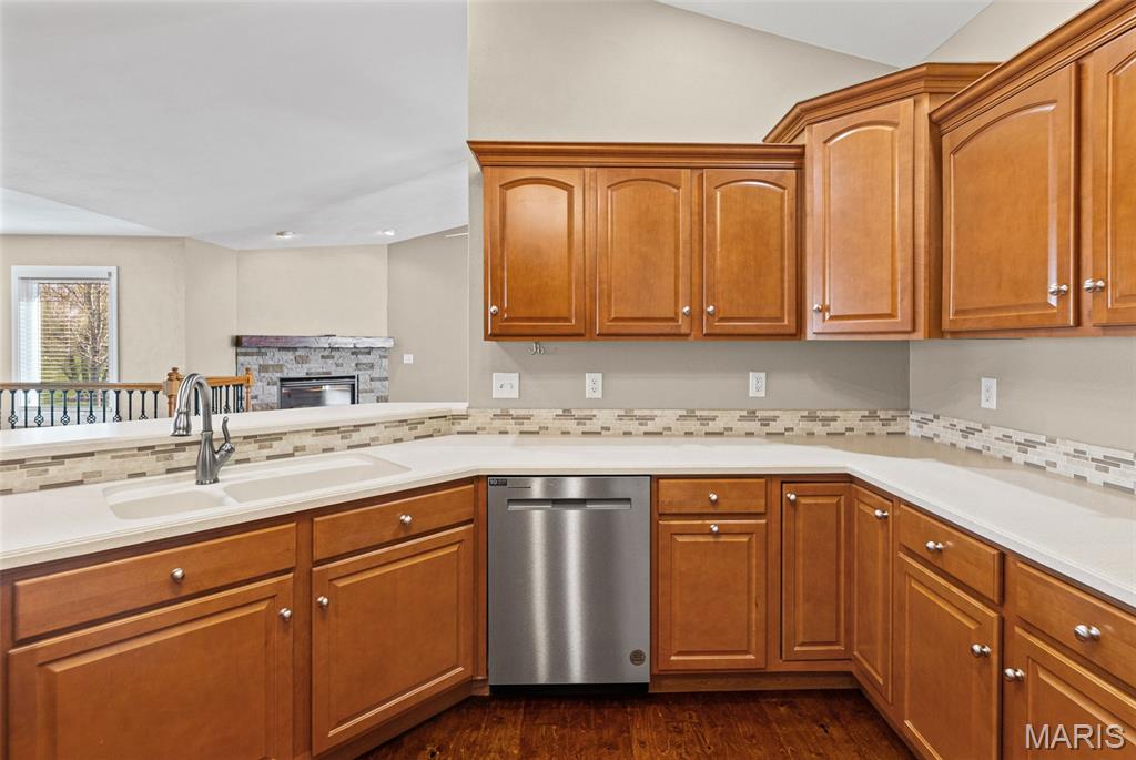 9 Fawn Valley Drive Moro, IL 62067 - Photo 20 of 64