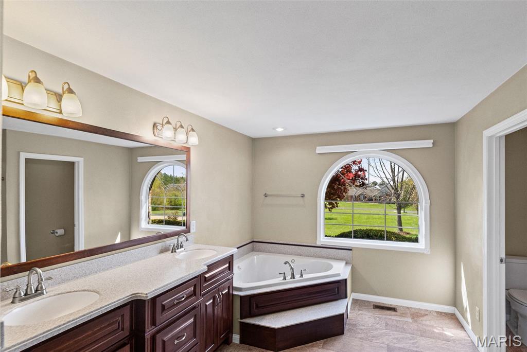 9 Fawn Valley Drive Moro, IL 62067 - Photo 27 of 64