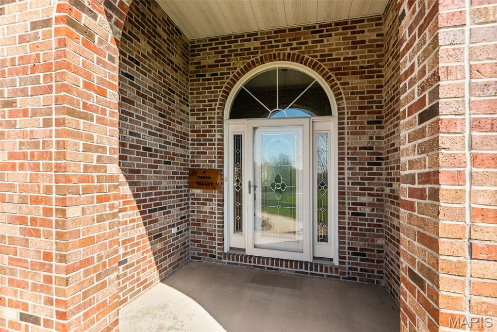 9 Fawn Valley Drive Moro, IL 62067 - Photo 3 of 64