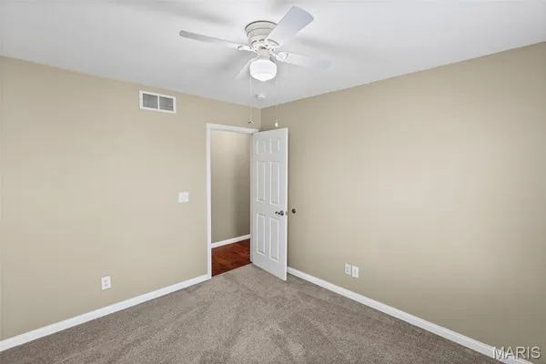 $530,000 | 9 Fawn Valley Drive, Moro, IL 62067