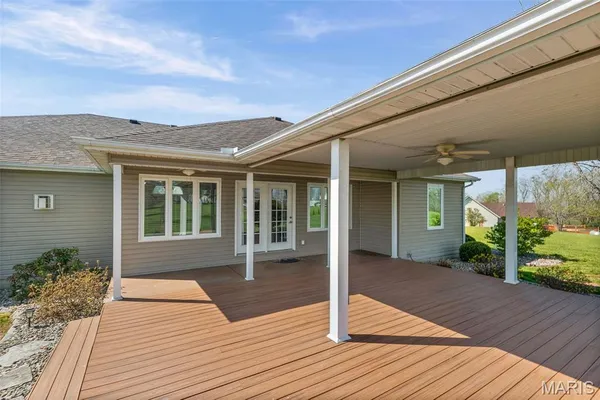 $530,000 | 9 Fawn Valley Drive, Moro, IL 62067