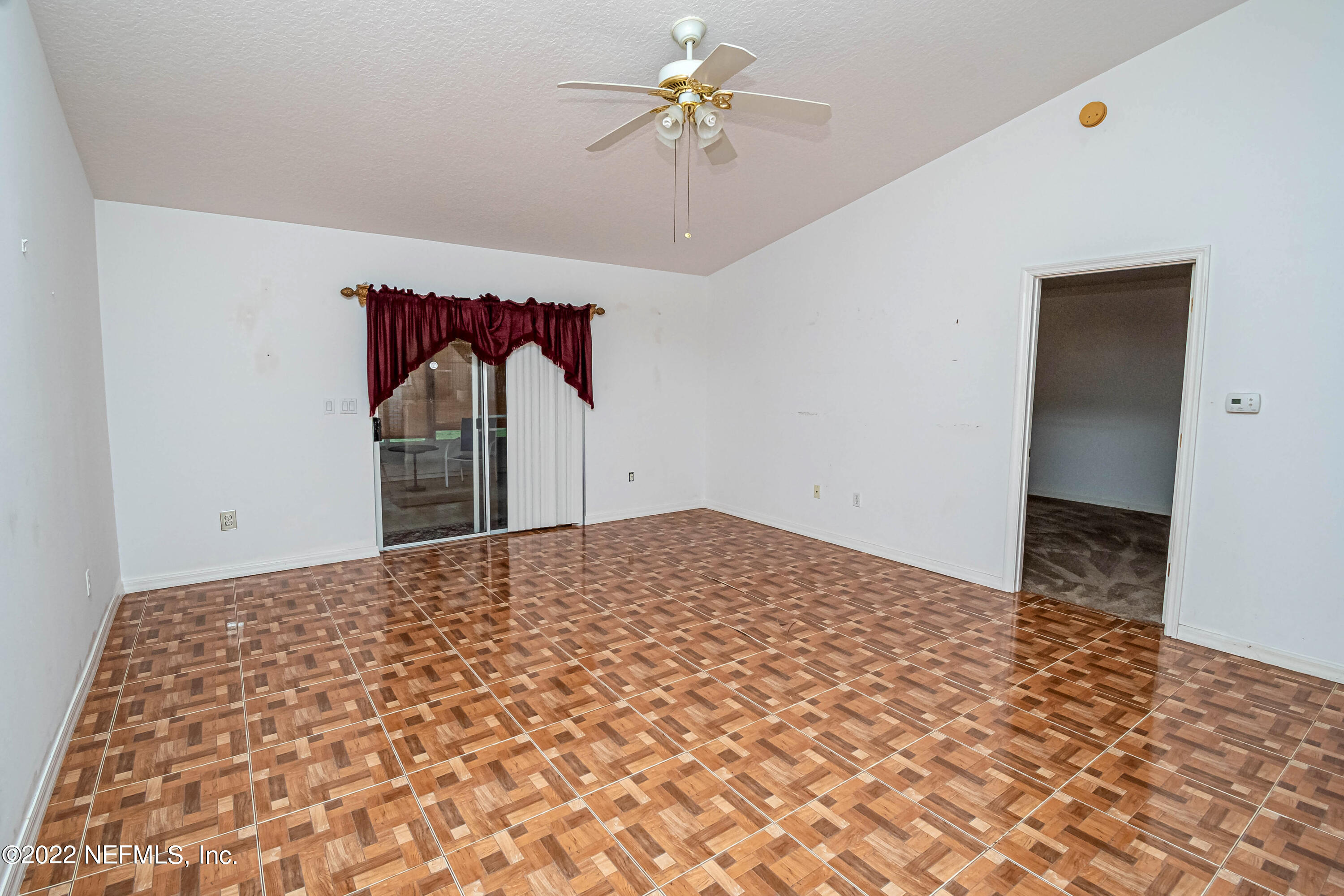 74 Raintree Place Palm Coast, FL 32164 - Photo 11 of 51 livingroom4