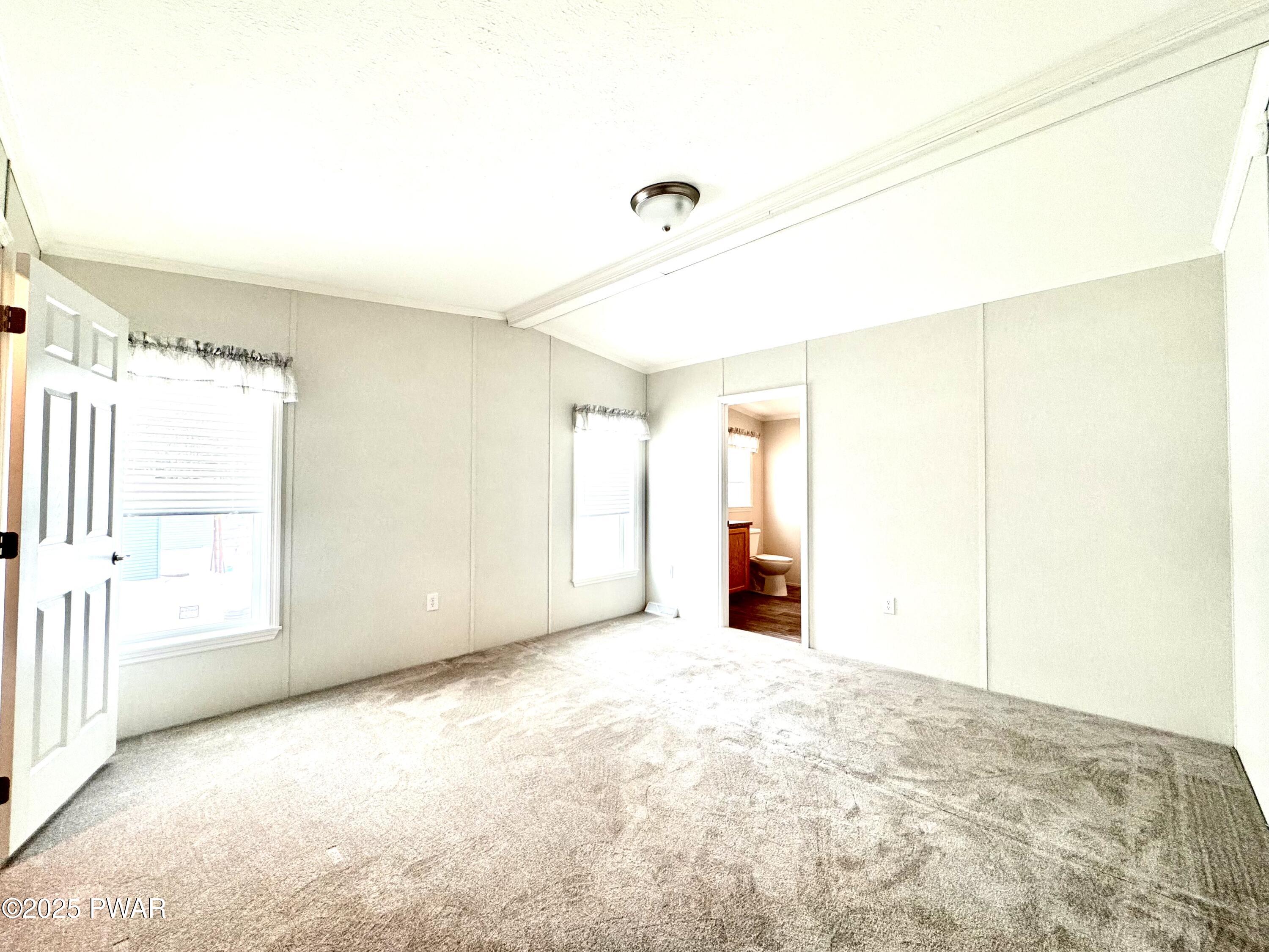 120 Middle Road Greentown, PA 18426 - Photo 19 of 32