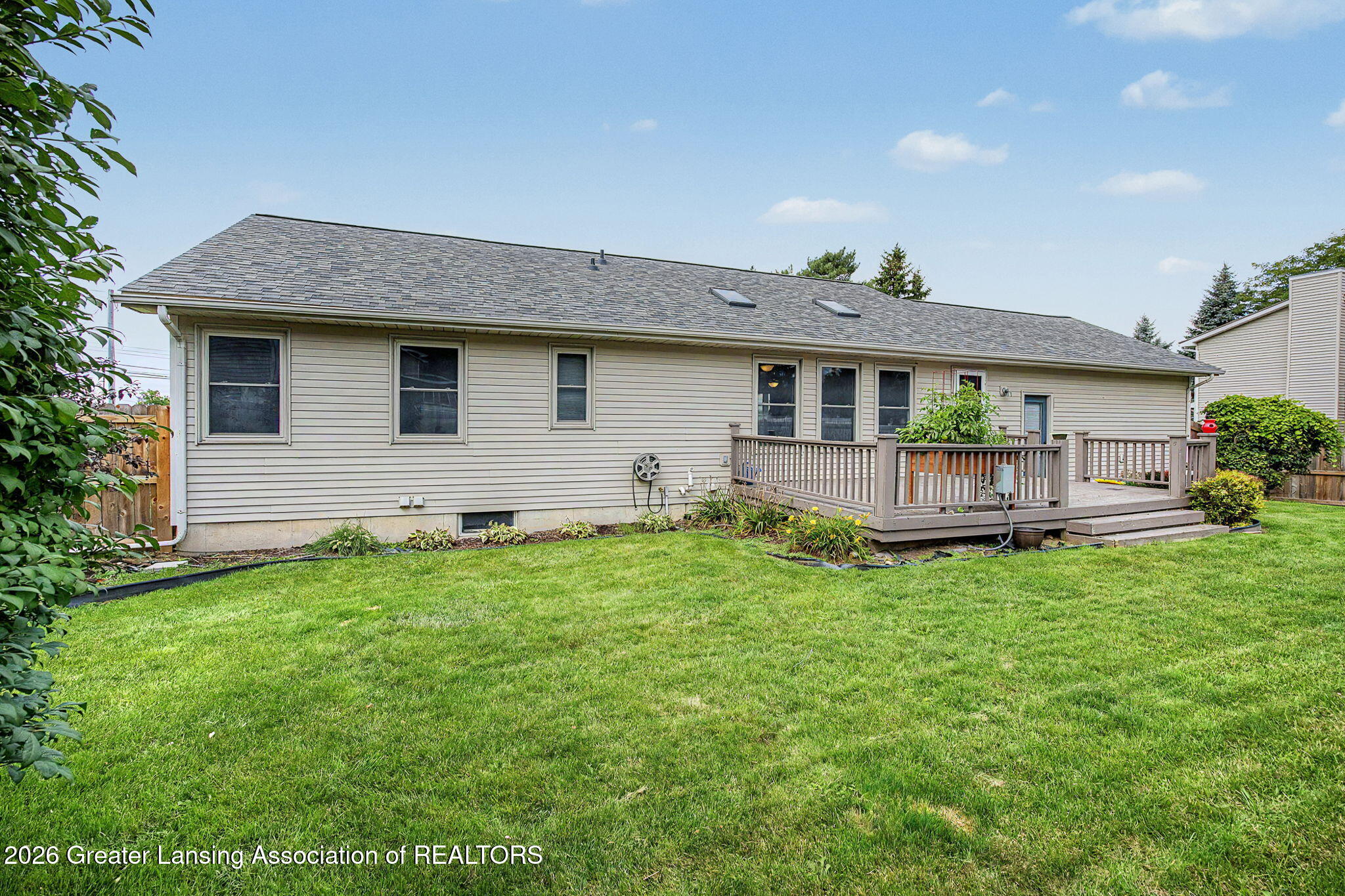 1815 South Canal Road Lansing, MI 48917 - Photo 29 of 34 32-web-or-mls-CQ1A0044