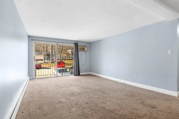 $265,000 | 2 Silvestri Circle, Unit 13, Derry, NH 03038