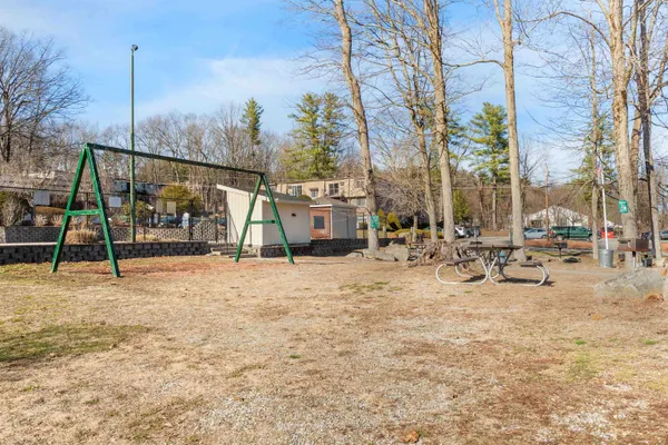 $265,000 | 2 Silvestri Circle, Unit 13, Derry, NH 03038