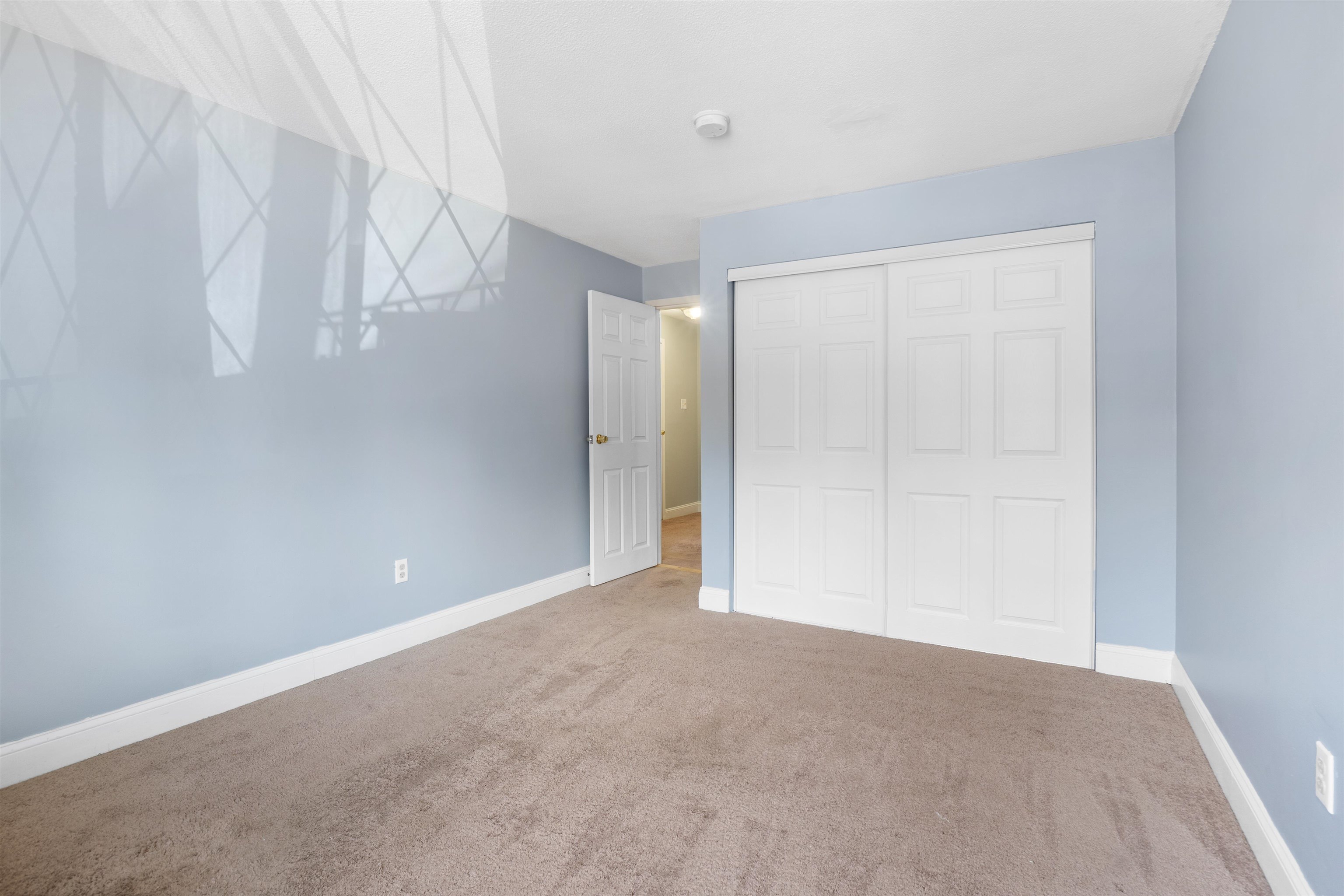 2 Silvestri Circle, Unit 13 Derry, NH 03038 - Photo 6 of 18