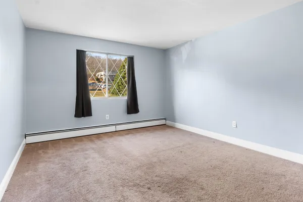 $265,000 | 2 Silvestri Circle, Unit 13, Derry, NH 03038