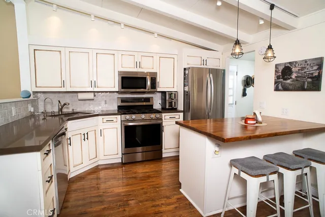 $699,000 | 13232 Desmond Street, Pacoima, CA 91331