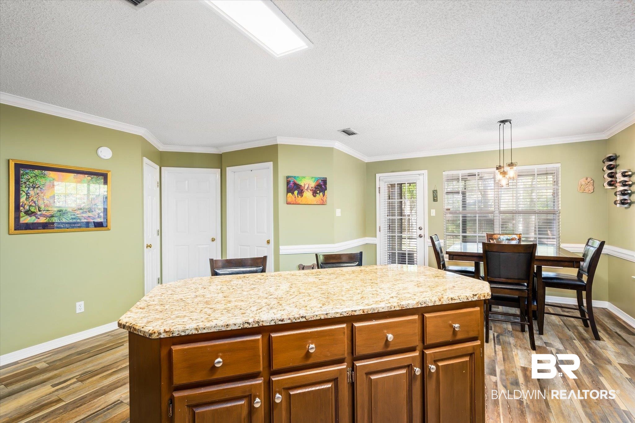 903 Linlen Avenue Mobile, AL 36609 - Photo 8 of 21