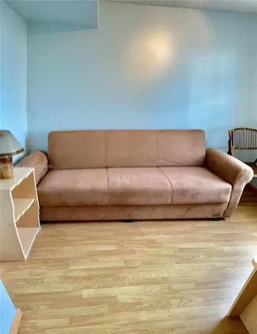 $3,250 | 230 174th Street, Unit 819, Sunny Isles Beach, FL 33160