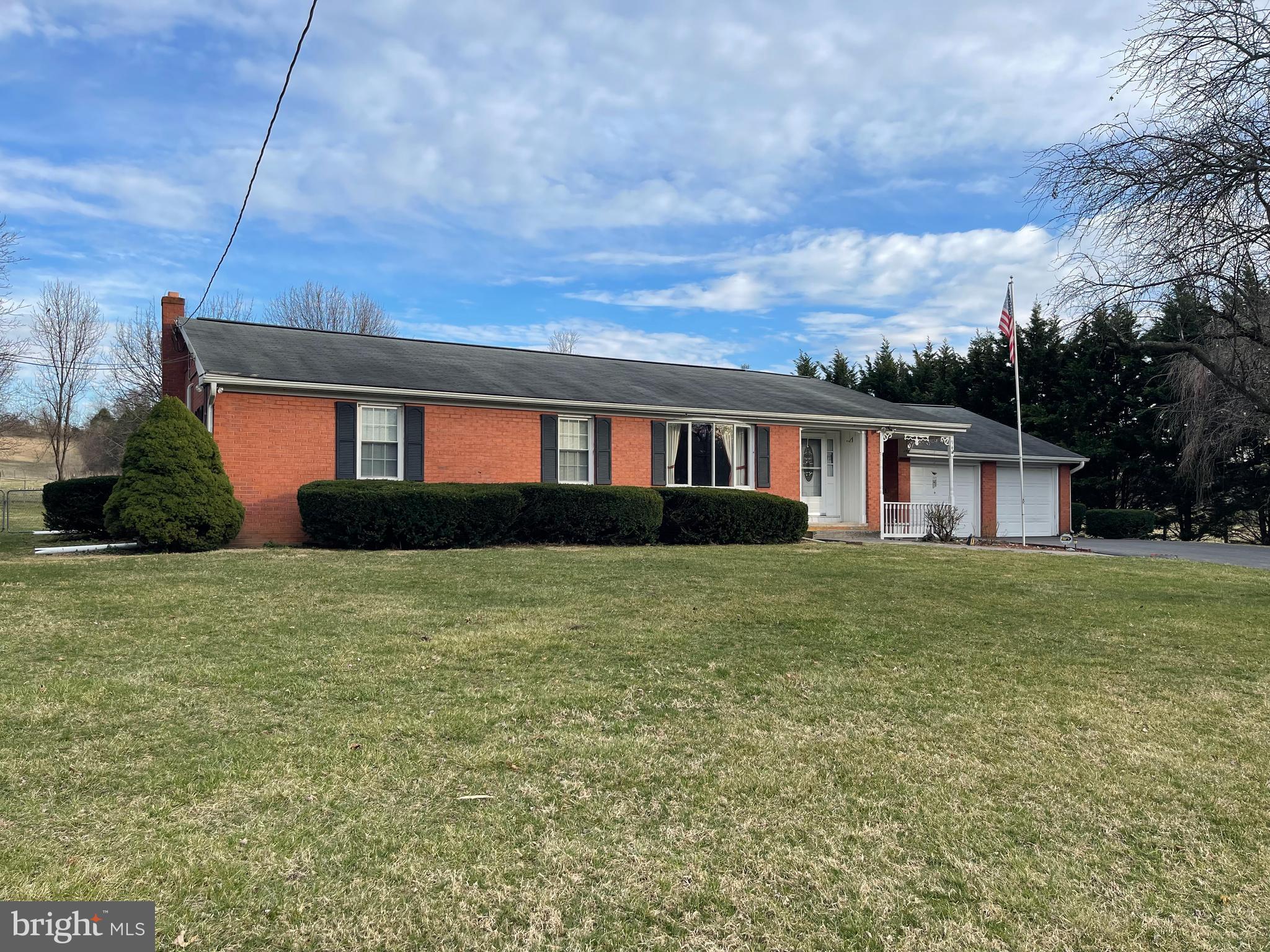 94 Reunion Corner Road Gerrardstown, WV 25420 - Photo 2 of 39 Gallery Image 2