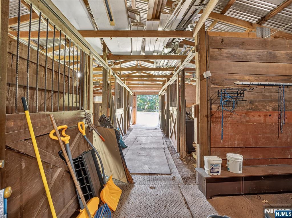 76 Glen Road Wantage, NJ 07461 - Photo 39 of 50 Gallery Image 39