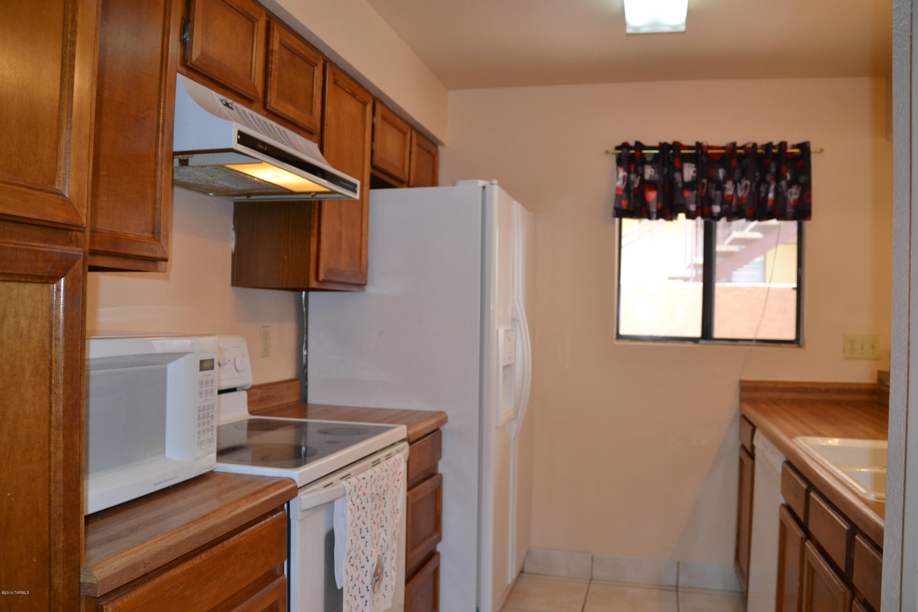 2194 North Pantano Road, Unit 152 Tucson, AZ 85715 - Photo 3 of 31