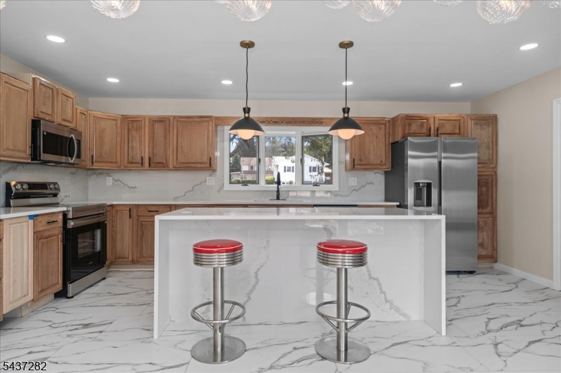 129 Owens Station Road Vernon, NJ 07461 - Photo 12 of 33