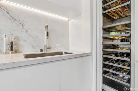 $1,975,000 | 1 Steuart Street, Unit 604, San Francisco, CA 94105