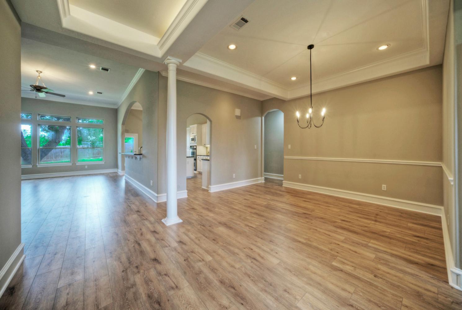 12012 Uplands Ridge Drive Bee Cave, TX 78738 - Photo 6 of 39
