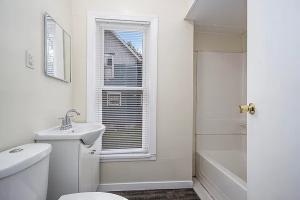 $179,900 | 1415 Sherwood Avenue, Kalamazoo, MI 49048