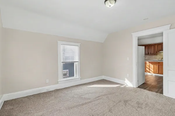 $179,900 | 1415 Sherwood Avenue, Kalamazoo, MI 49048