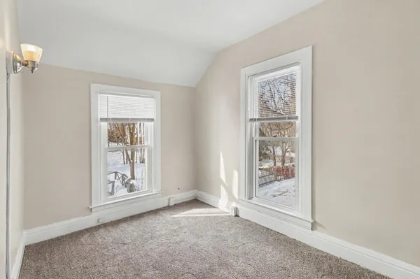 $179,900 | 1415 Sherwood Avenue, Kalamazoo, MI 49048