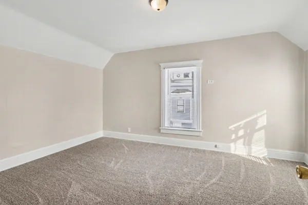 $179,900 | 1415 Sherwood Avenue, Kalamazoo, MI 49048