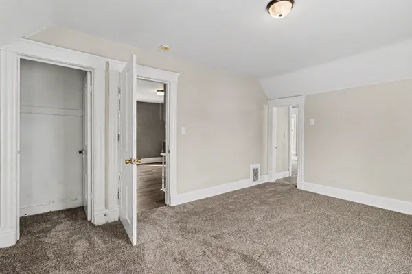 $179,900 | 1415 Sherwood Avenue, Kalamazoo, MI 49048