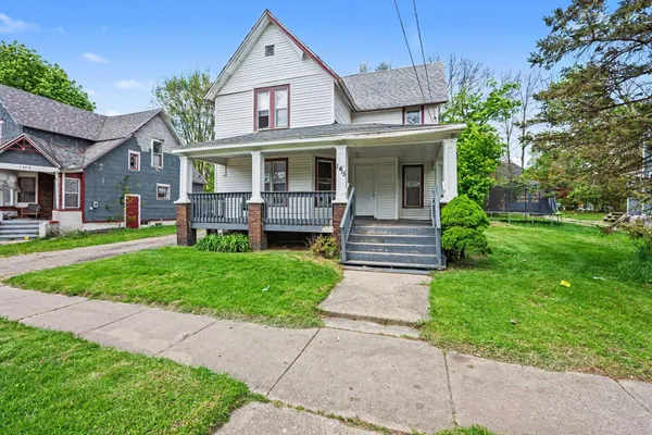 $179,900 | 1415 Sherwood Avenue, Kalamazoo, MI 49048