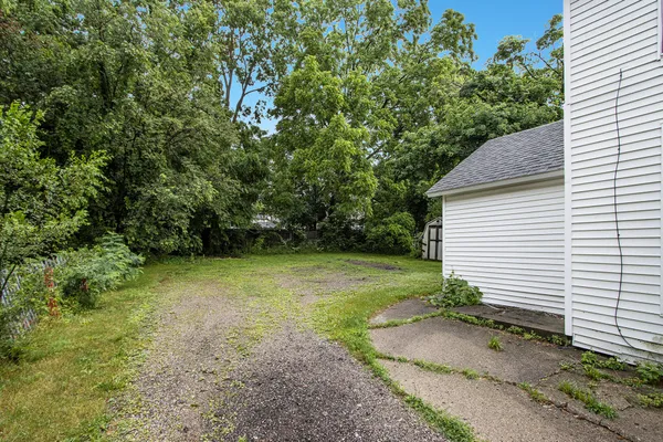 $179,900 | 1415 Sherwood Avenue, Kalamazoo, MI 49048