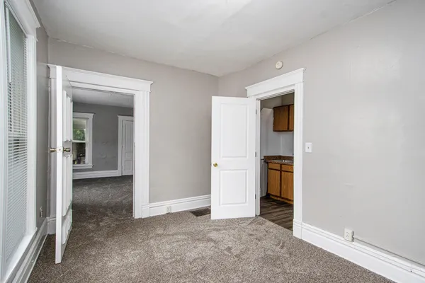 $179,900 | 1415 Sherwood Avenue, Kalamazoo, MI 49048