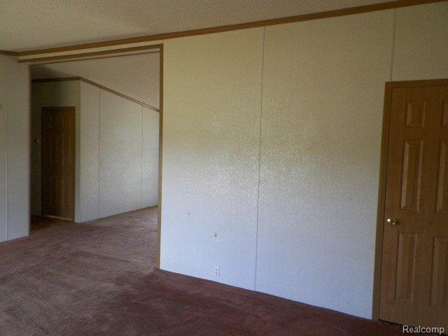 1875 East Brown Road Mayville, MI 48744 - Photo 5 of 28 262-166605 - Living Room (2).JPG