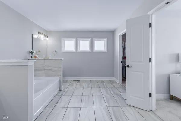 $939,000 | 12375 Palmetto Bay Court, Fishers, IN 46037