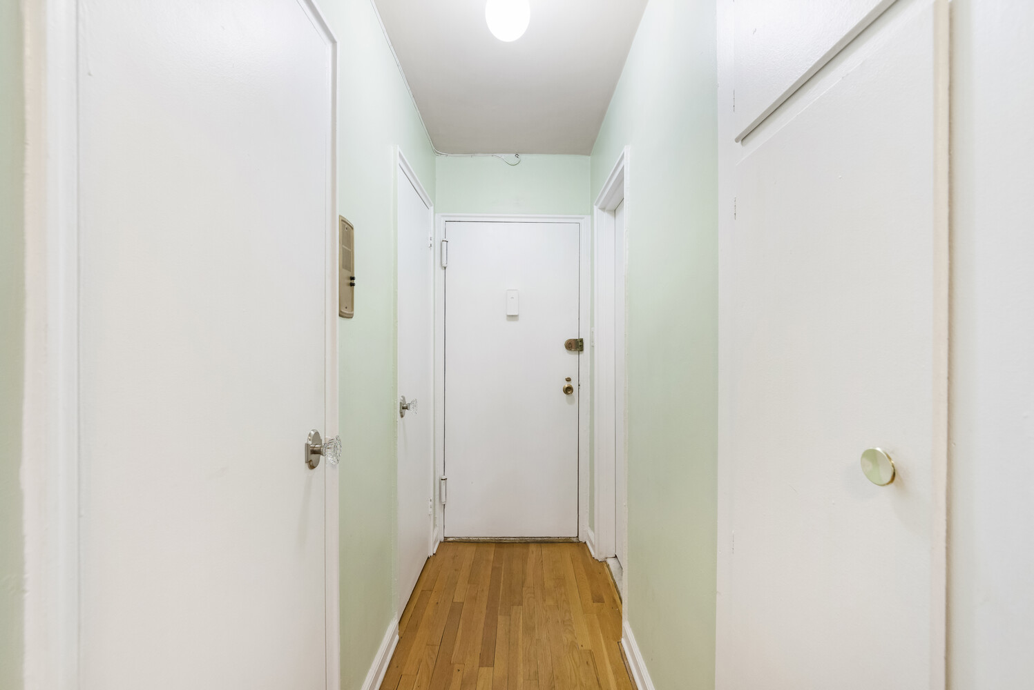 5235 Post Road, Unit 3H Bronx, NY 10471 - Photo 4 of 10